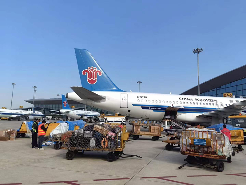 厦门到和田空运公司-航空